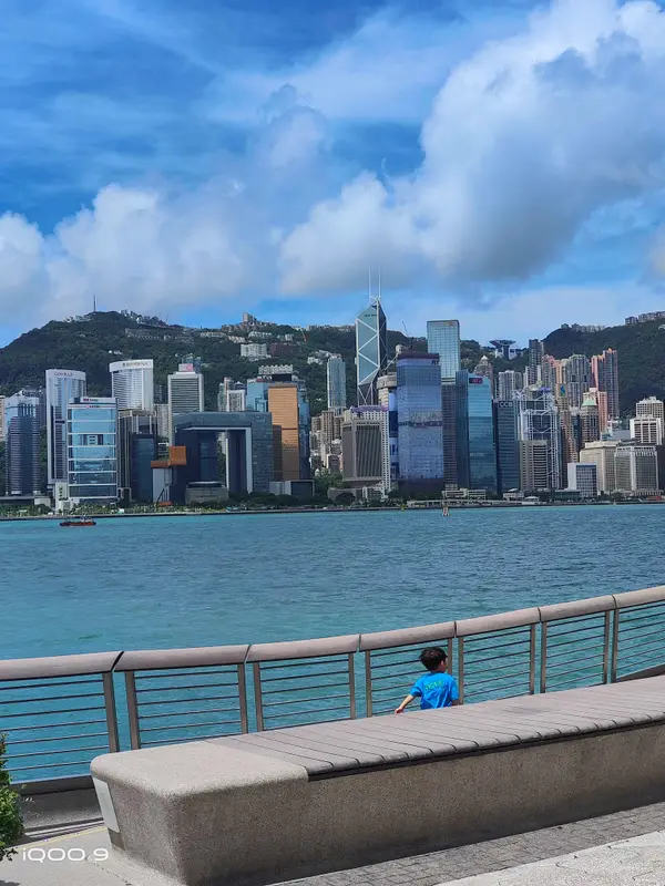 Hong Kong · 11