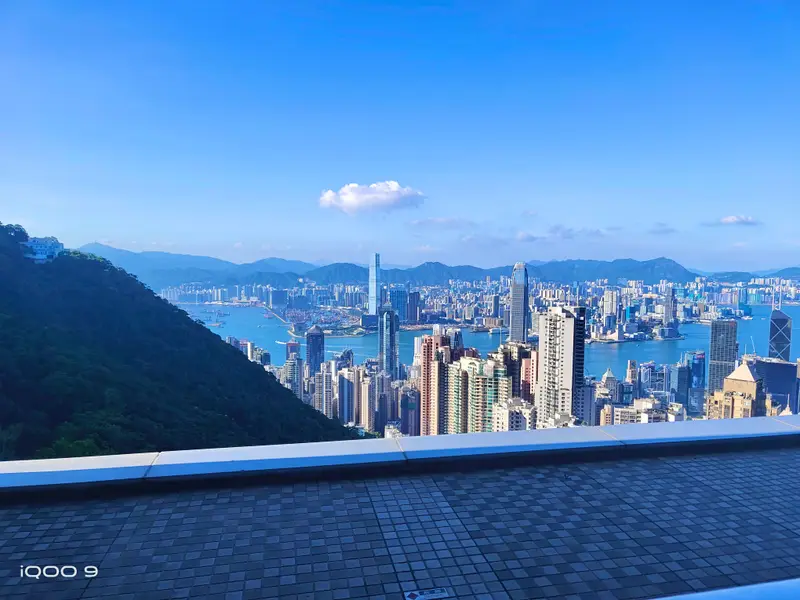Hong Kong · 33