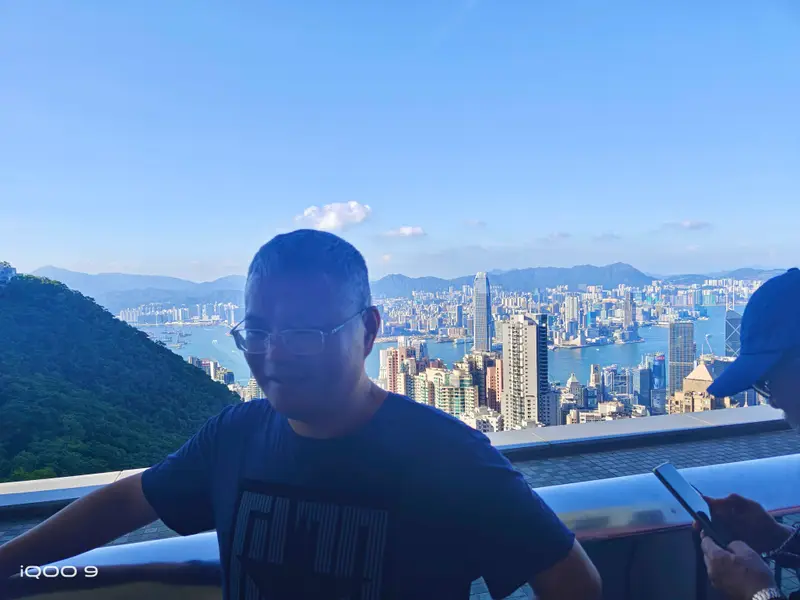 Hong Kong · 37