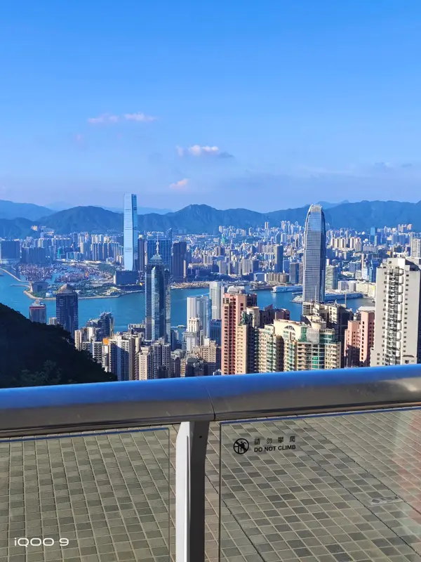 Hong Kong · 43
