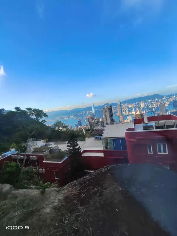 Hong Kong · 48