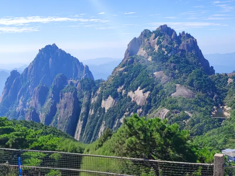 Huangshan · 22