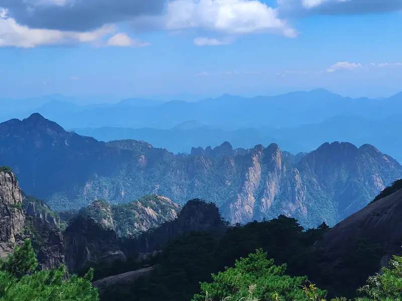 Huangshan · 33