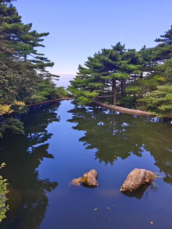 Huangshan · 36
