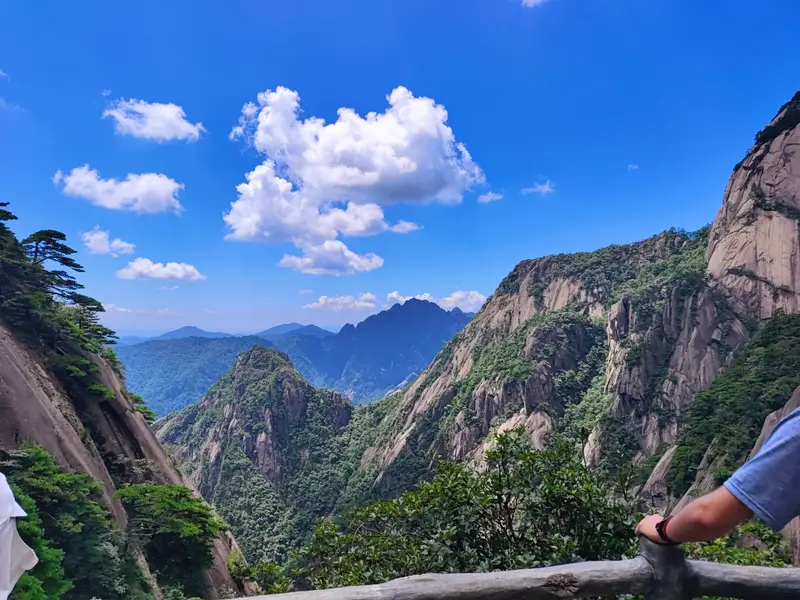 Huangshan · 67