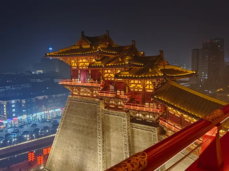 Luoyang · 21