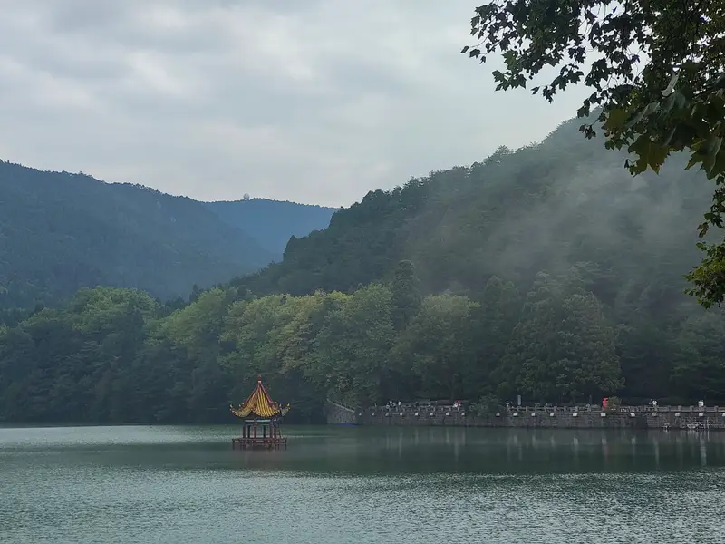 Lushan · 03