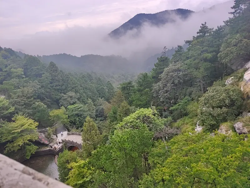 Lushan · 06