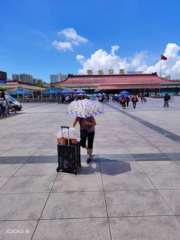 Macau · 01