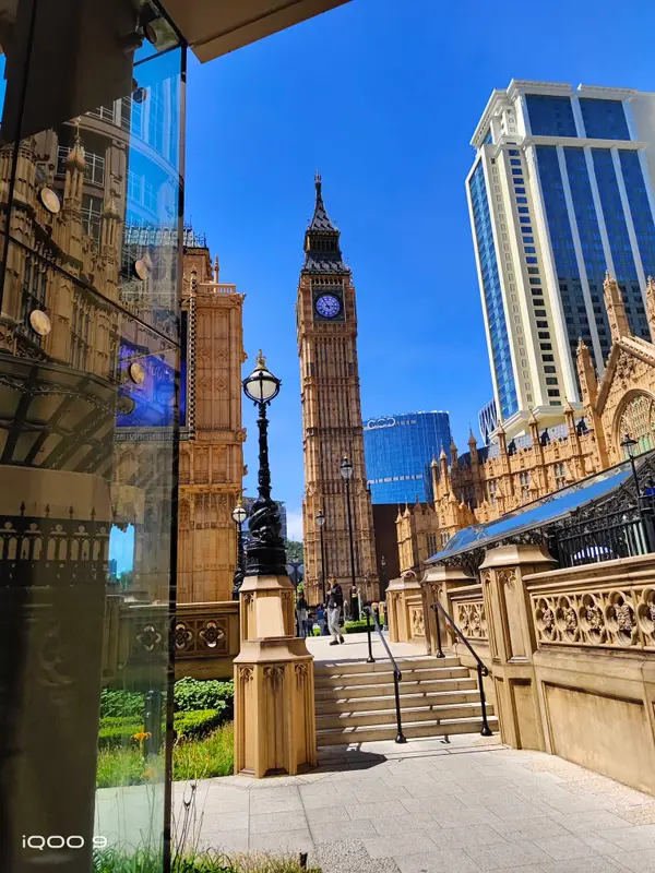 Macau · 25