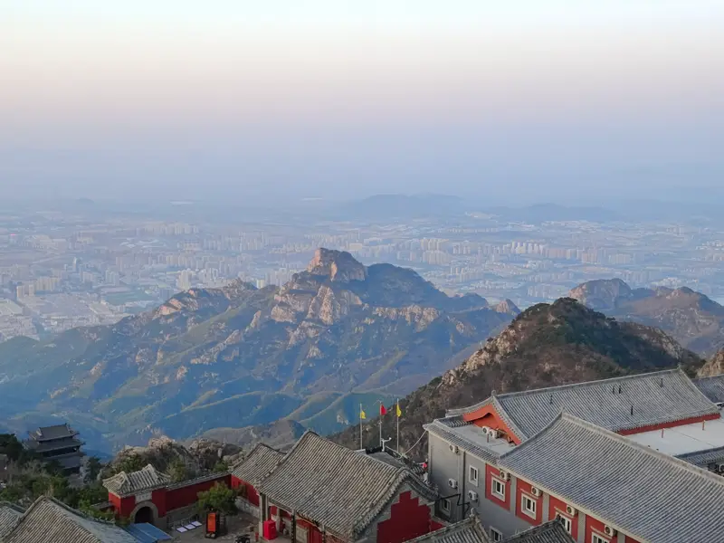 Mount Tai · 10